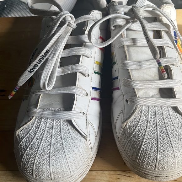 Limited Addition Adidas Hard Shell Love Unites - Picture 2 of 9